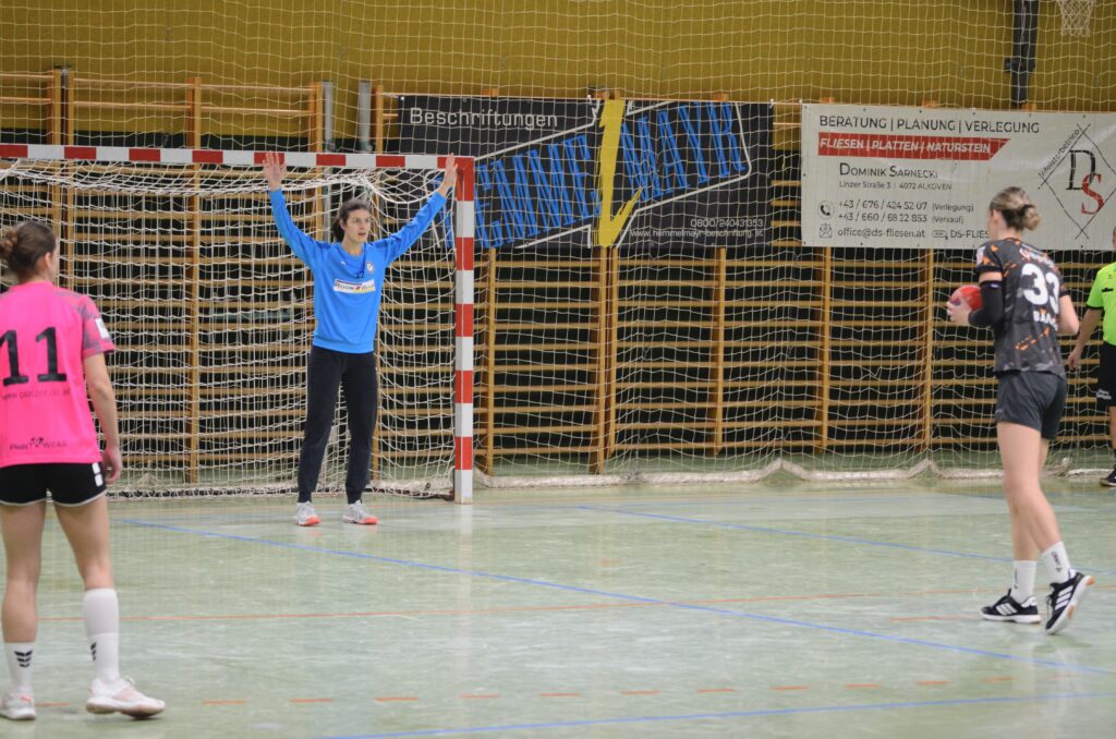 HCE/AUR/AHC vs SK Traun