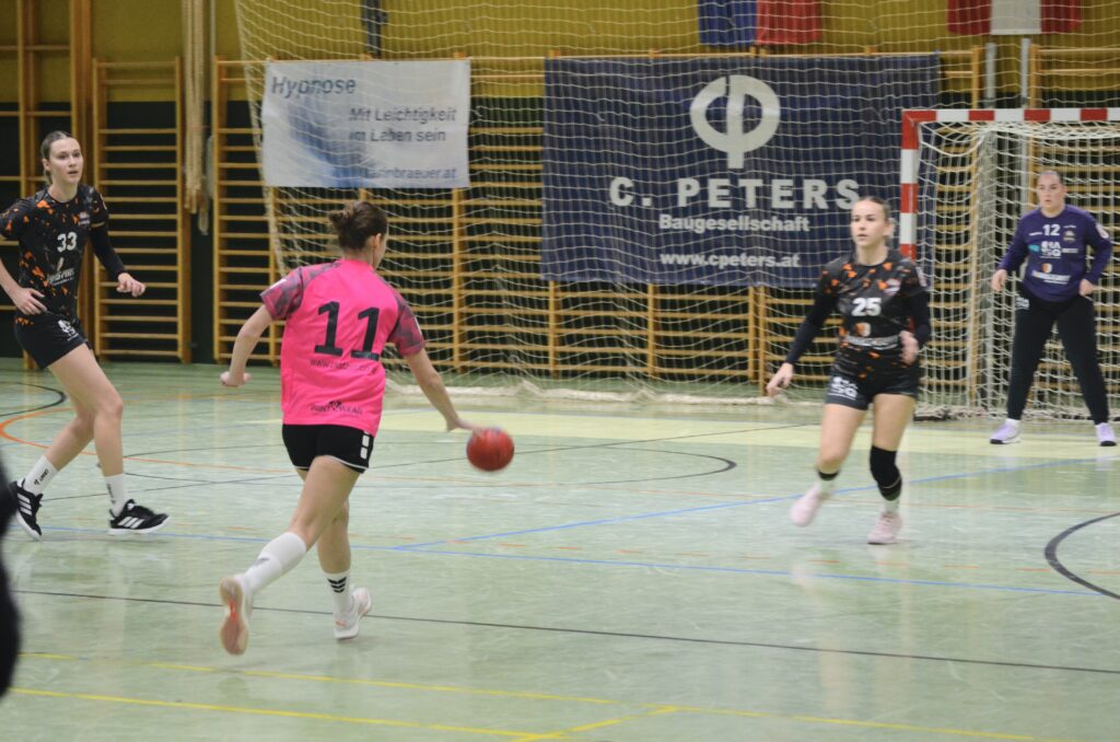 HCE/AUR/AHC vs SK Traun