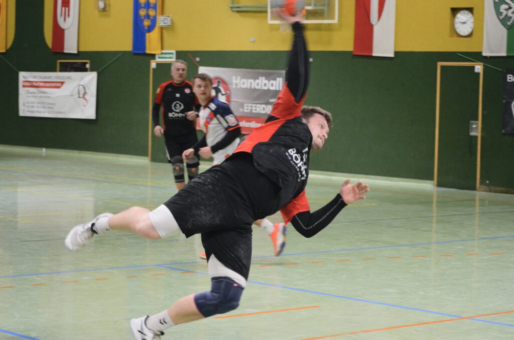 HCE vs Spiders Wels