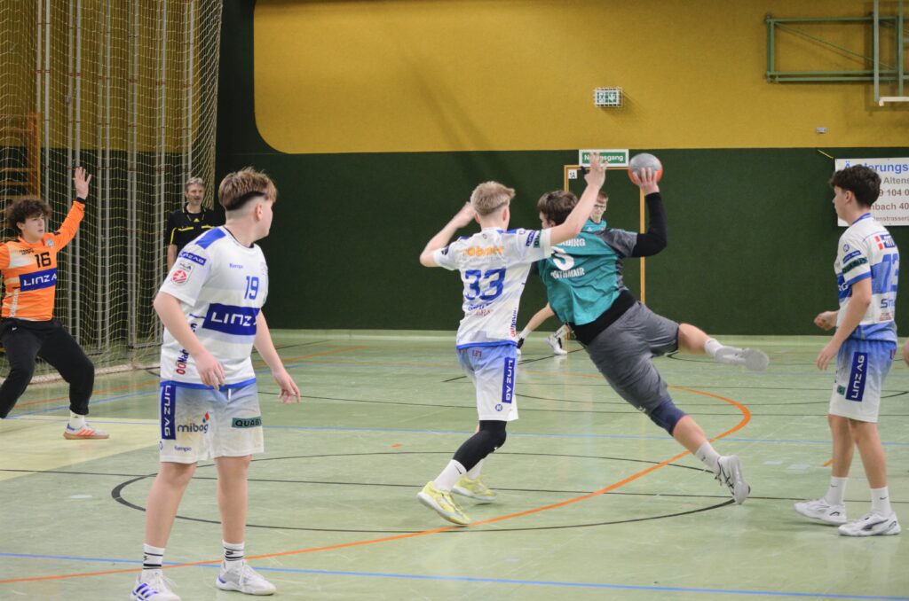 HCE vs HC Linz AG/NH