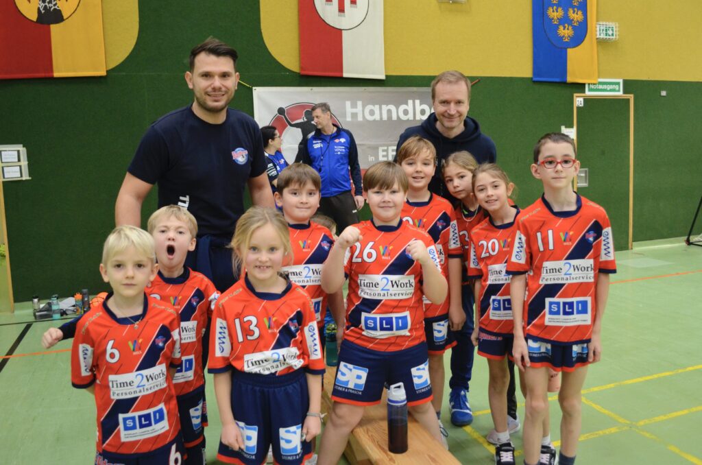 Minihandballturnier in Eferding begeistert Kinder und Fans