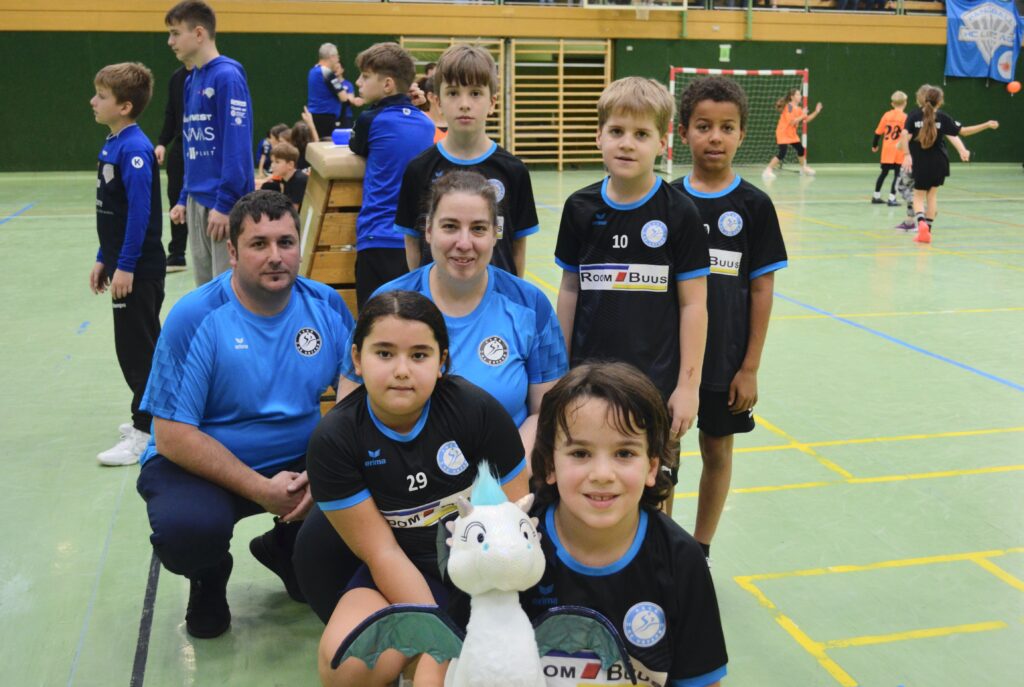 Minihandballturnier in Eferding begeistert Kinder und Fans
