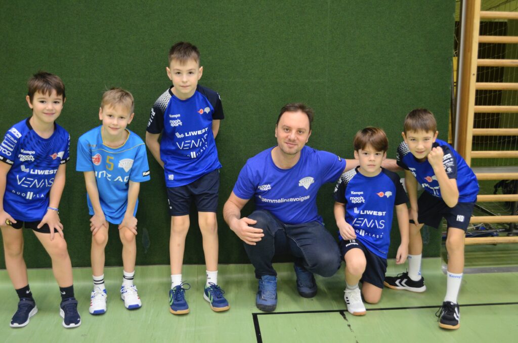 Minihandballturnier in Eferding begeistert Kinder und Fans