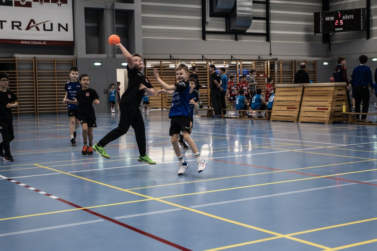 Minihandballturnier mit großem Einsatz und Spielfreude