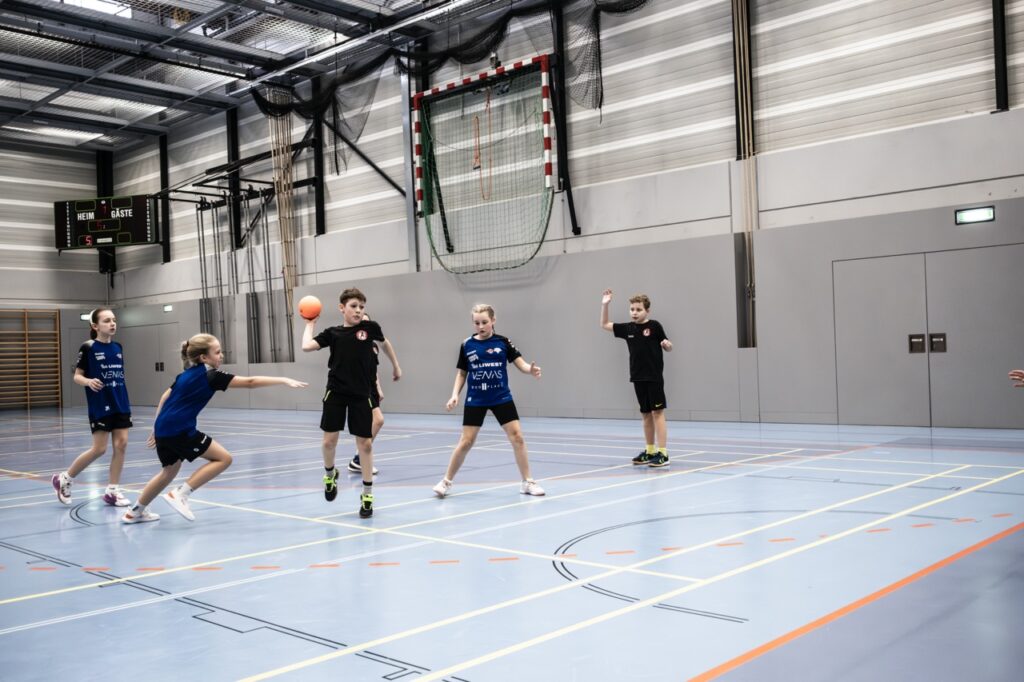 Minihandballturnier mit großem Einsatz und Spielfreude