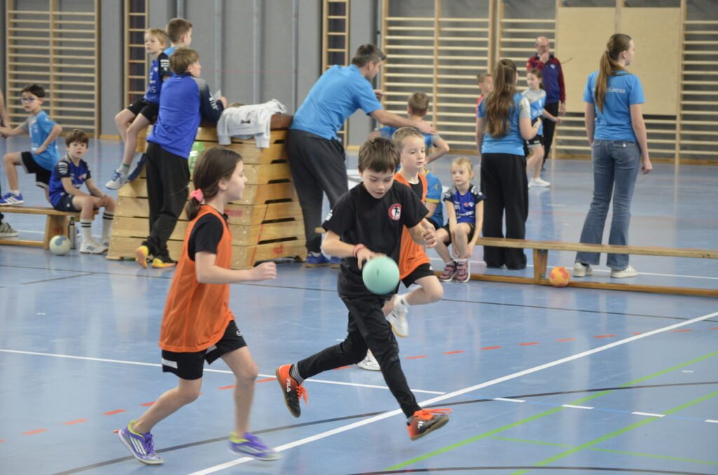Handballminis zeigen tollen Einsatz in Linz