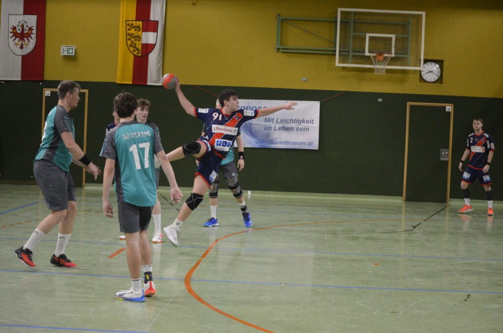 HCE vs Spiders Wels