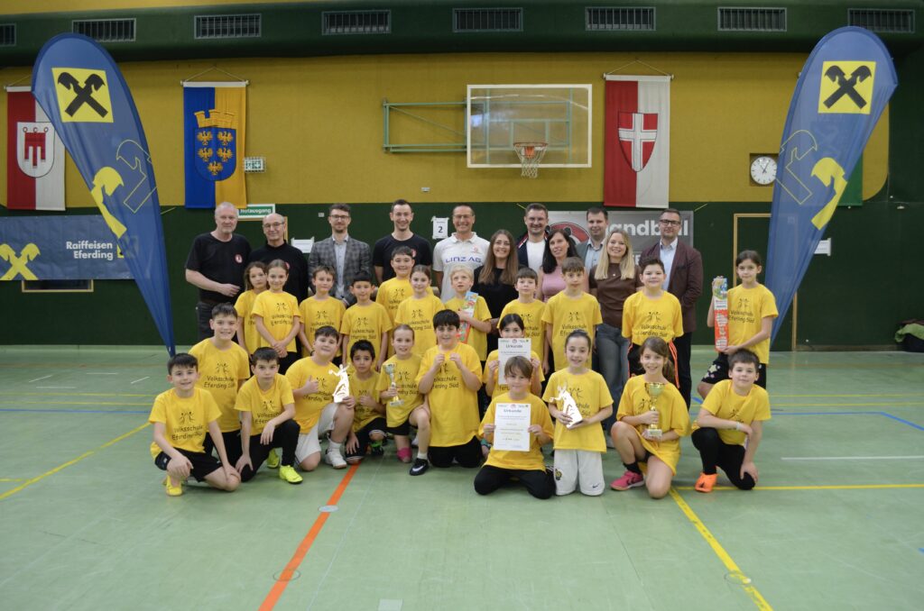 Mattenhandballturnier der Volksschulen begeistert junge Sportler