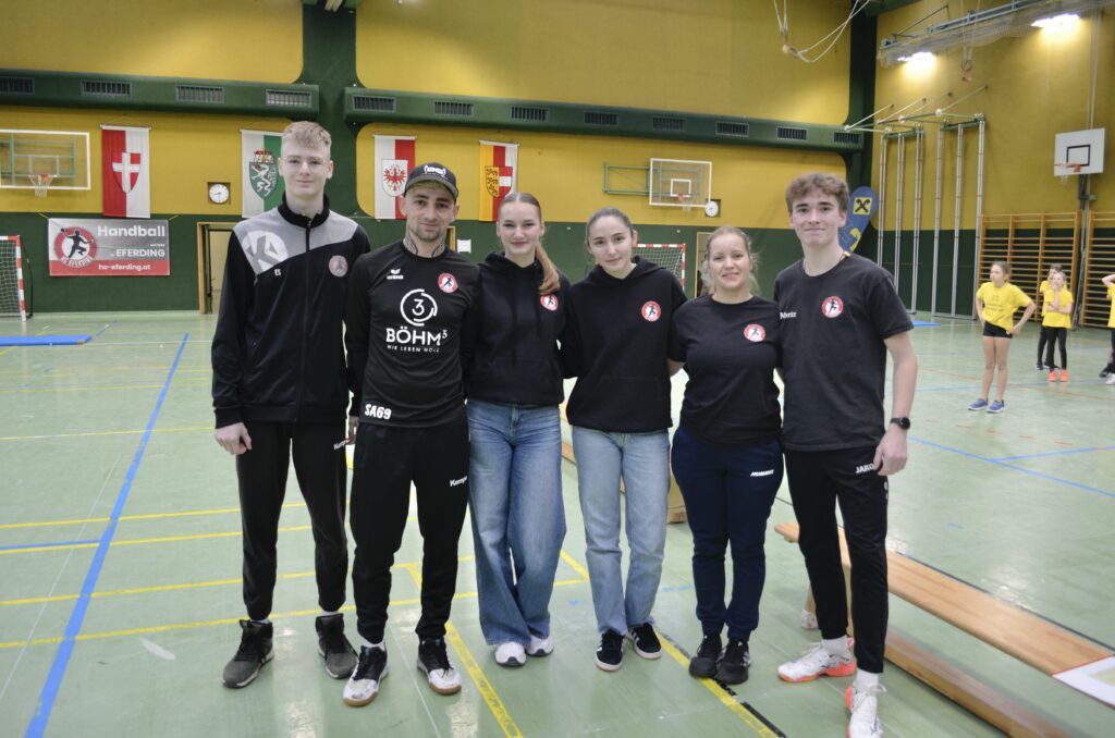 Mattenhandballturnier der Volksschulen begeistert junge Sportler