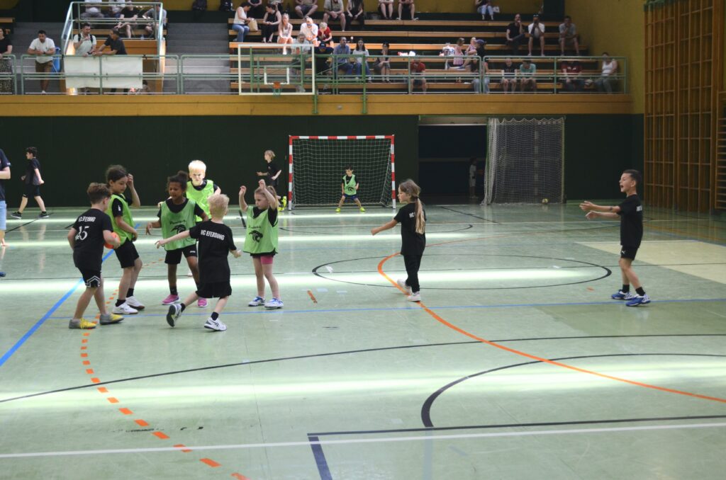 Minis: Heißer Turniervormittag in Eferding