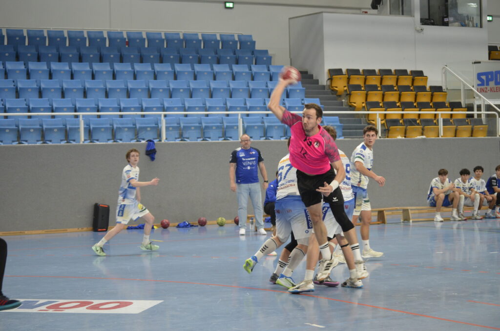 HC Linz AG/NH vs HCE