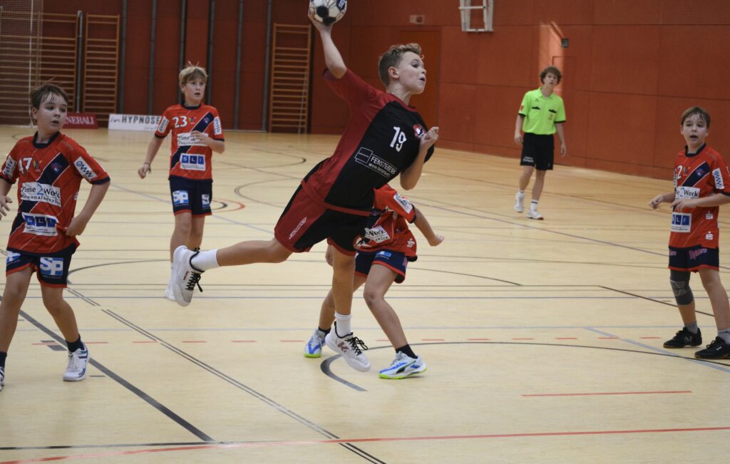 HSC Wels vs HCE
